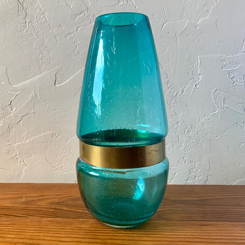 Dara International -- Italian Handblown Blue Glass Vase w/ Brass Band -- 13" - Picture 4 of 15